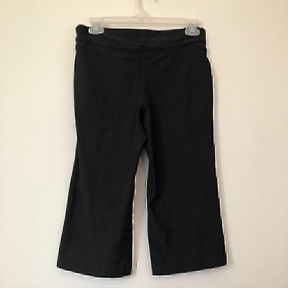 NIKE Fit Dry Dri-Fit Be Strong Athletic Capri Pants Solid Black Activewear Small - Picture 7 of 9